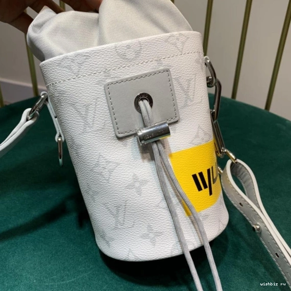 WIS NANO LOUIS VUITTON BAG CHALK 0808